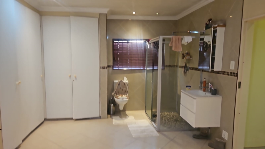 3 Bedroom Property for Sale in Bloubosrand Gauteng