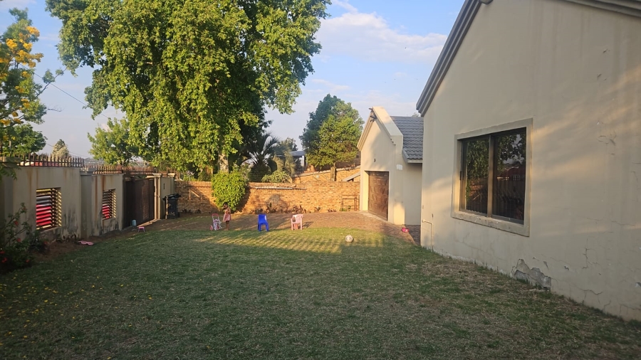 3 Bedroom Property for Sale in Bloubosrand Gauteng