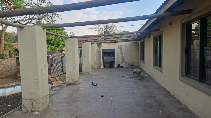 3 Bedroom Property for Sale in Bloubosrand Gauteng