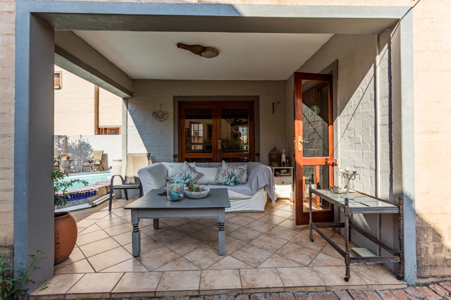 3 Bedroom Property for Sale in Equestria Gauteng