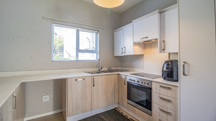 2 Bedroom Property for Sale in Paulshof Gauteng