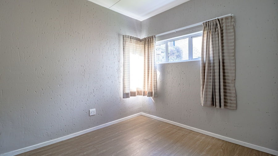 2 Bedroom Property for Sale in Paulshof Gauteng