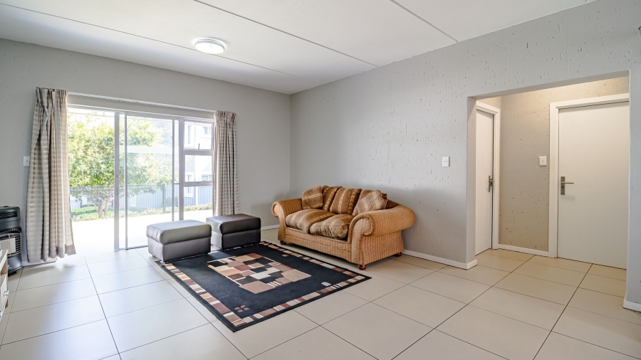 2 Bedroom Property for Sale in Paulshof Gauteng