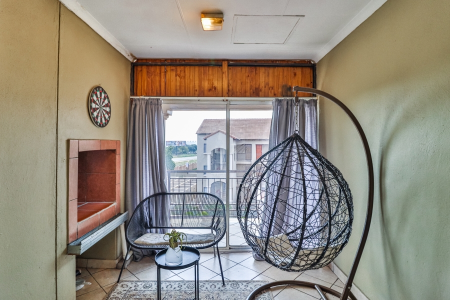 2 Bedroom Property for Sale in Noordhang Gauteng