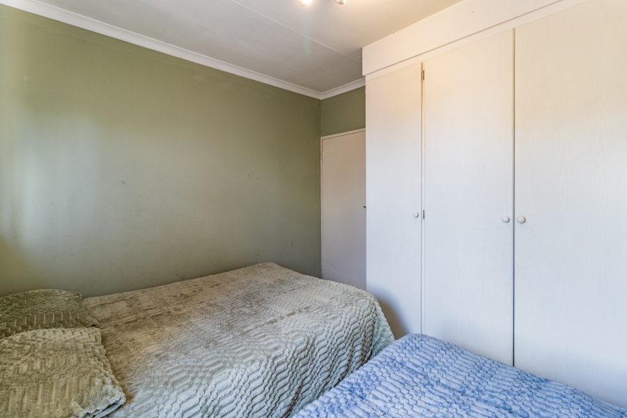 2 Bedroom Property for Sale in Noordhang Gauteng