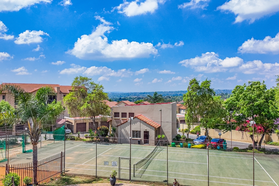 2 Bedroom Property for Sale in Noordhang Gauteng