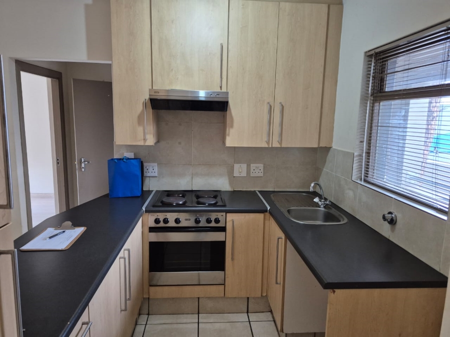To Let 1 Bedroom Property for Rent in Paulshof Gauteng