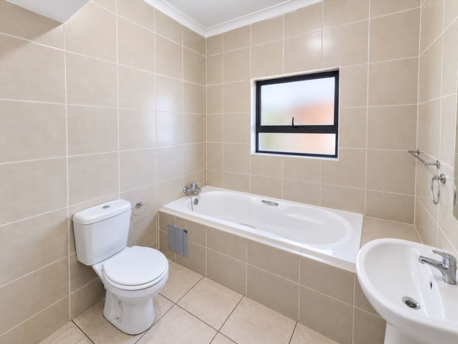 2 Bedroom Property for Sale in Pomona Gauteng