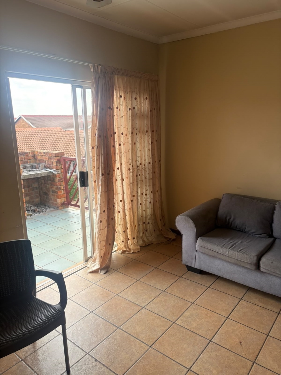To Let 2 Bedroom Property for Rent in Highveld Gauteng