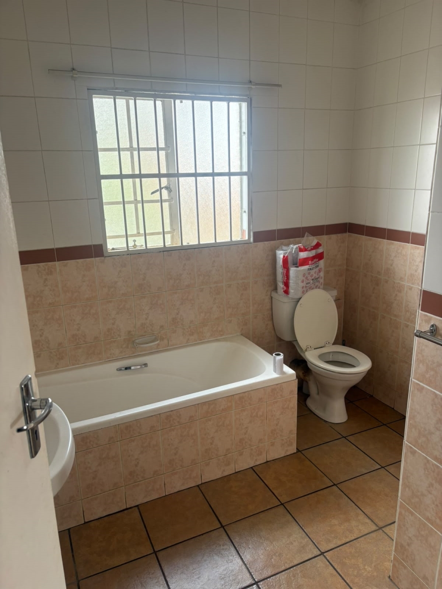 To Let 2 Bedroom Property for Rent in Highveld Gauteng