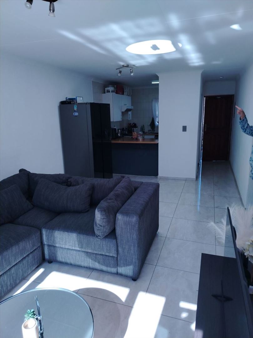 2 Bedroom Property for Sale in Lakefield Gauteng