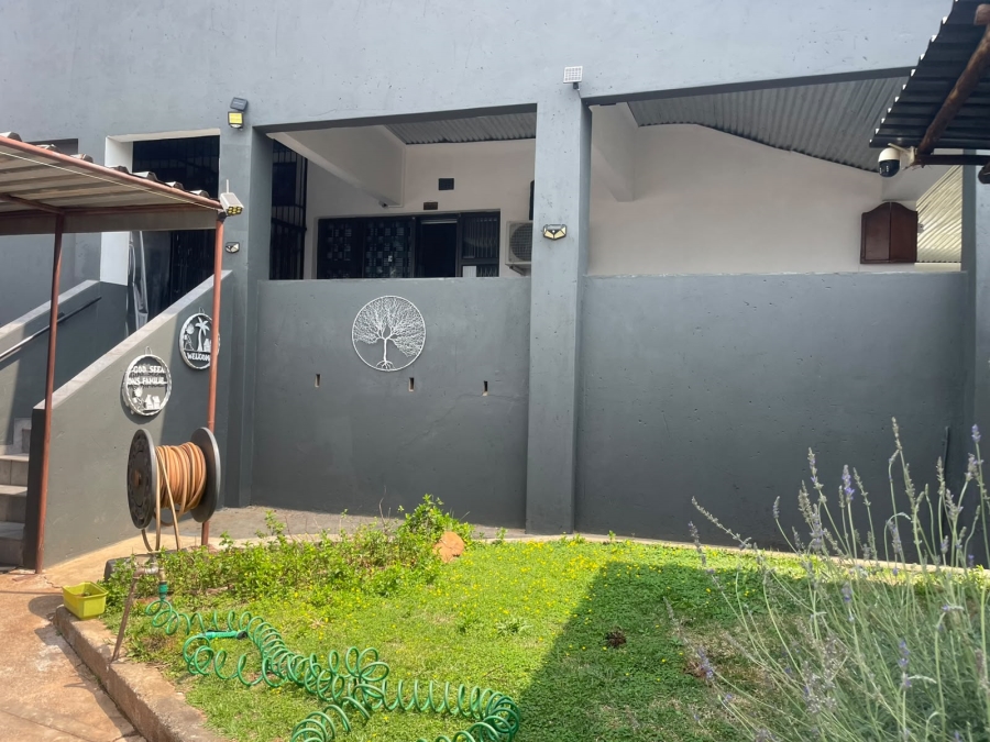 4 Bedroom Property for Sale in Hillshaven Gauteng