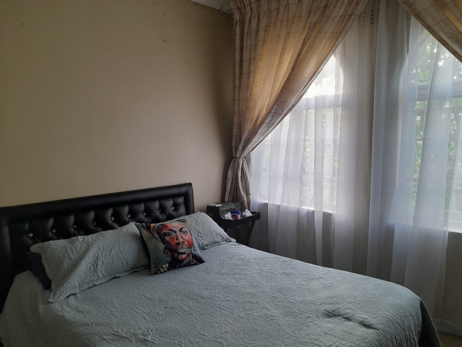 4 Bedroom Property for Sale in Ridgeway Gauteng