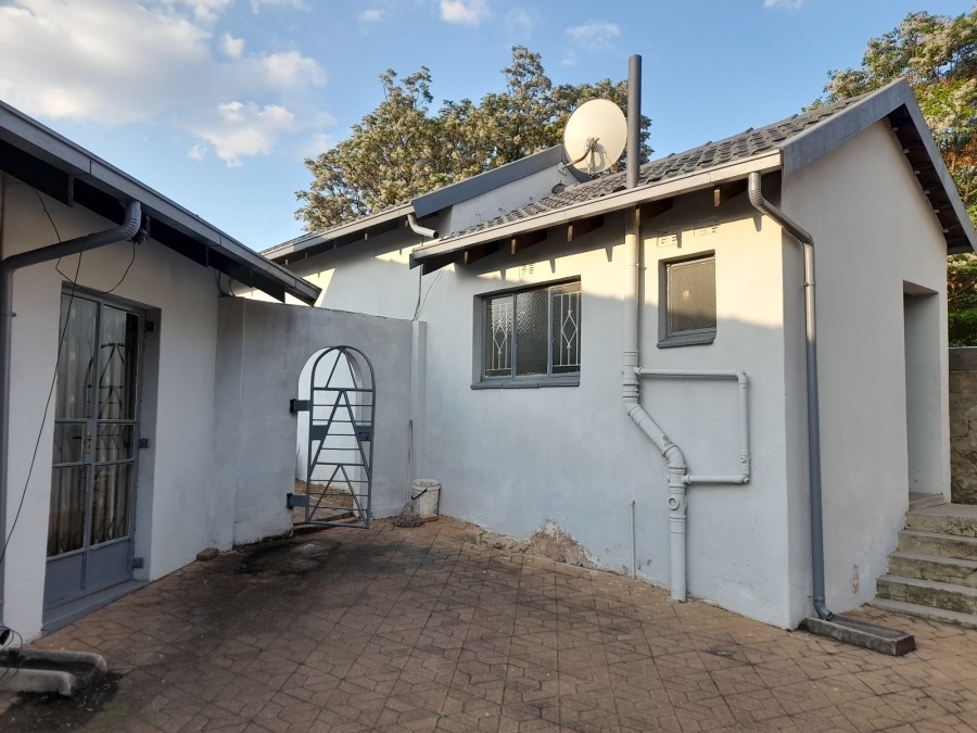 4 Bedroom Property for Sale in Ridgeway Gauteng