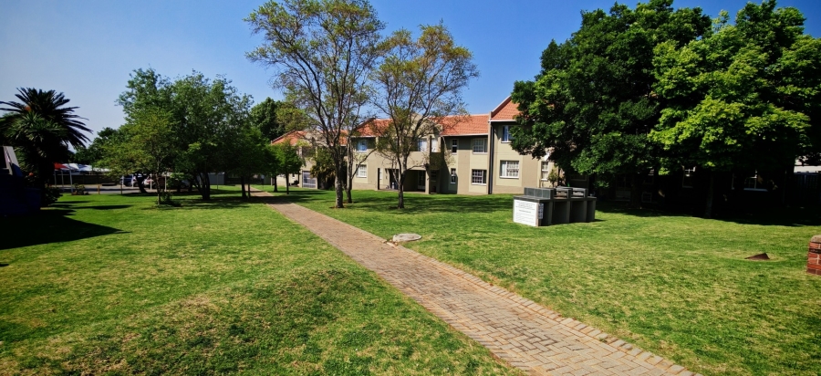 To Let 2 Bedroom Property for Rent in Meyersdal Gauteng