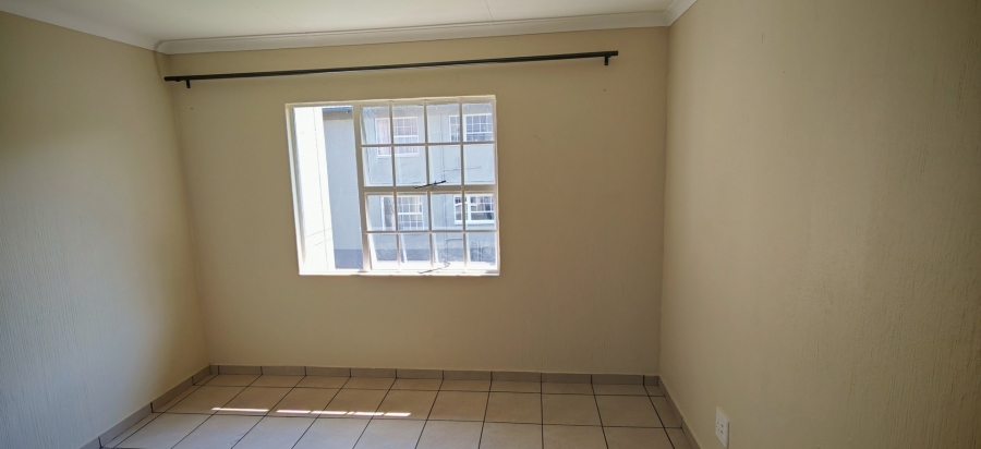 To Let 2 Bedroom Property for Rent in Meyersdal Gauteng