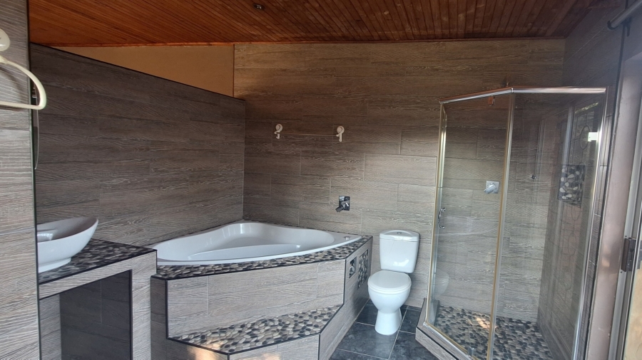 To Let 3 Bedroom Property for Rent in Gladwood Gauteng