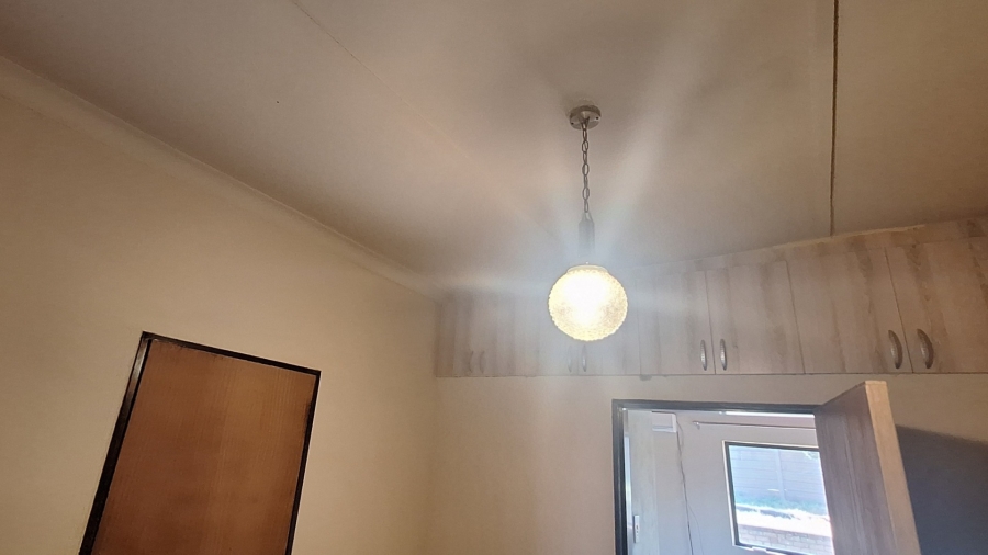 To Let 3 Bedroom Property for Rent in Gladwood Gauteng