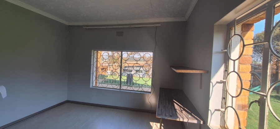 To Let 3 Bedroom Property for Rent in Gladwood Gauteng