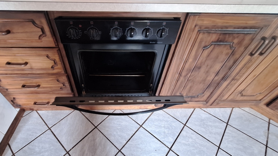 To Let 3 Bedroom Property for Rent in Gladwood Gauteng