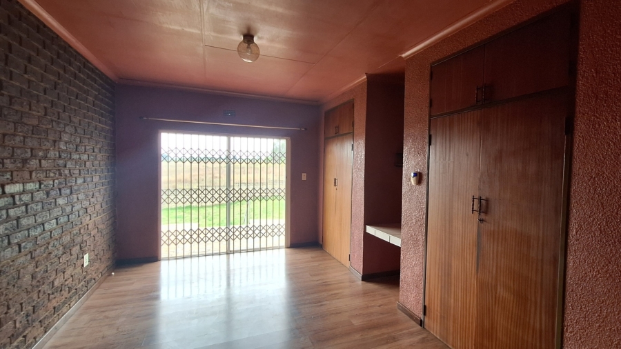To Let 3 Bedroom Property for Rent in Gladwood Gauteng