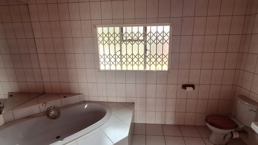 To Let 3 Bedroom Property for Rent in Gladwood Gauteng