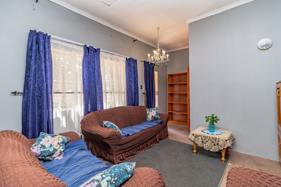 6 Bedroom Property for Sale in Benoni Central Gauteng