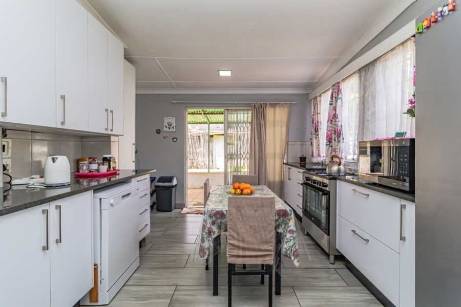 6 Bedroom Property for Sale in Benoni Central Gauteng