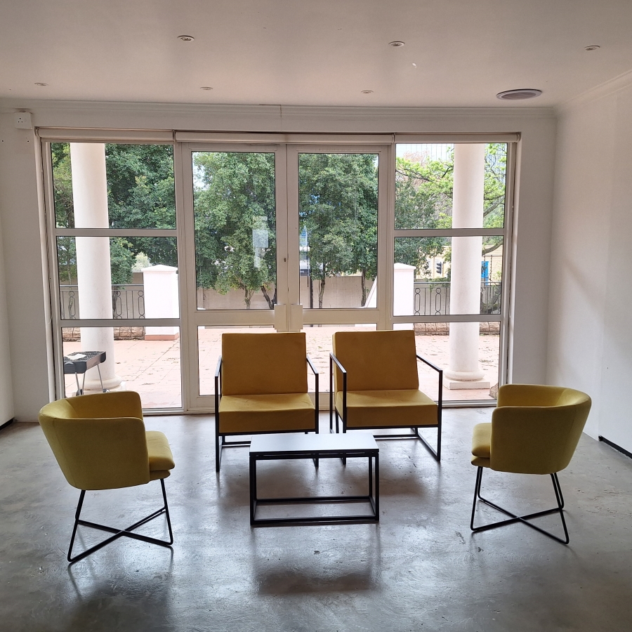 To Let Commercial Property for Rent in Chislehurston Gauteng