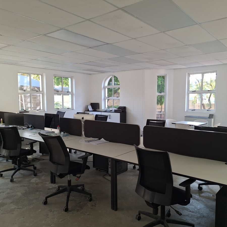 To Let Commercial Property for Rent in Chislehurston Gauteng