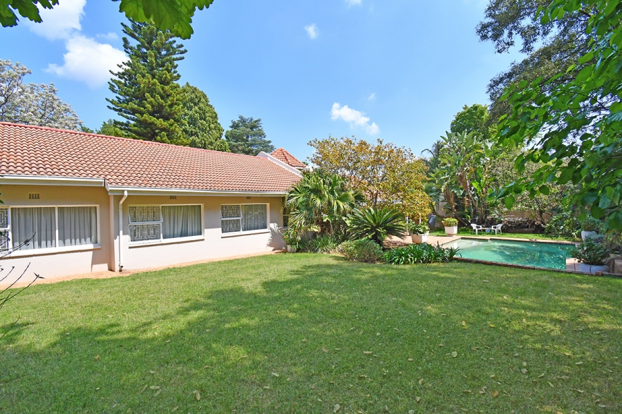 4 Bedroom Property for Sale in Kensington B Gauteng