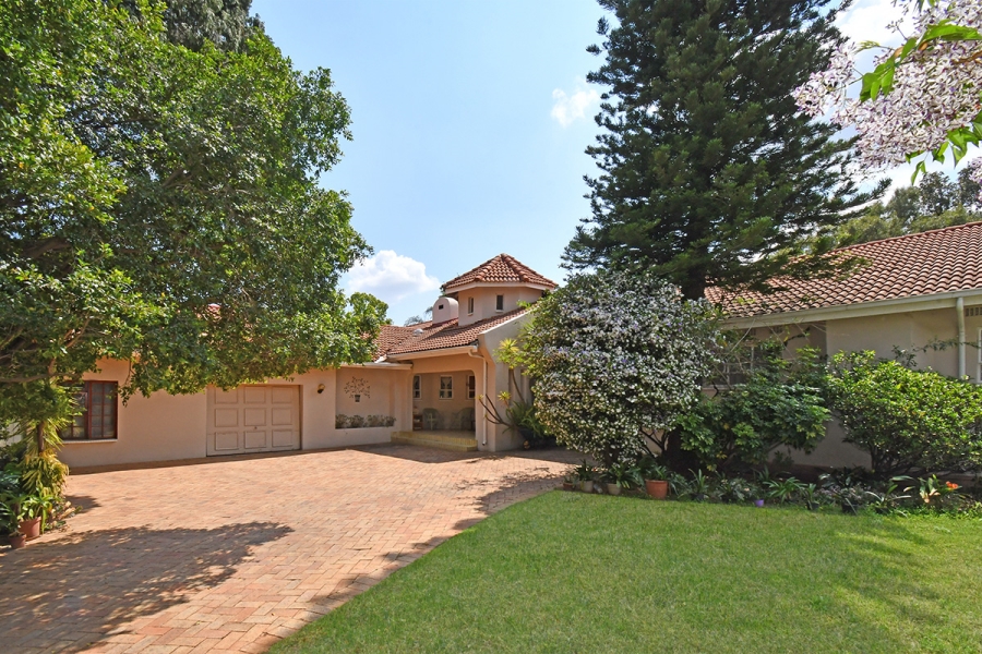 4 Bedroom Property for Sale in Kensington B Gauteng