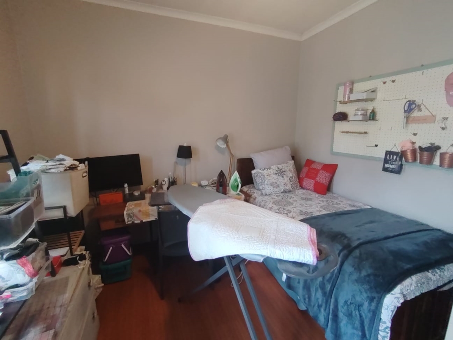 3 Bedroom Property for Sale in Equestria Gauteng
