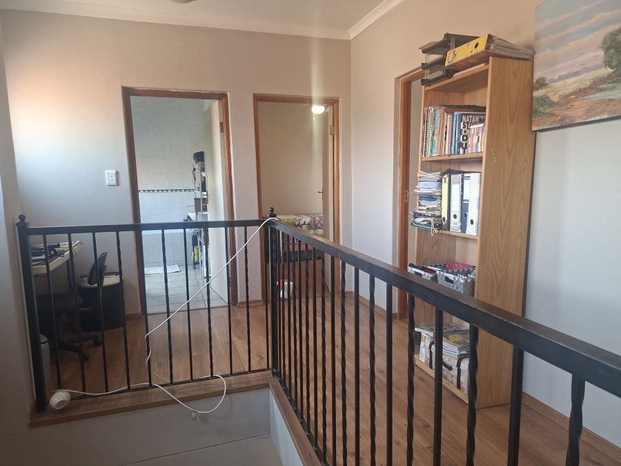 3 Bedroom Property for Sale in Equestria Gauteng