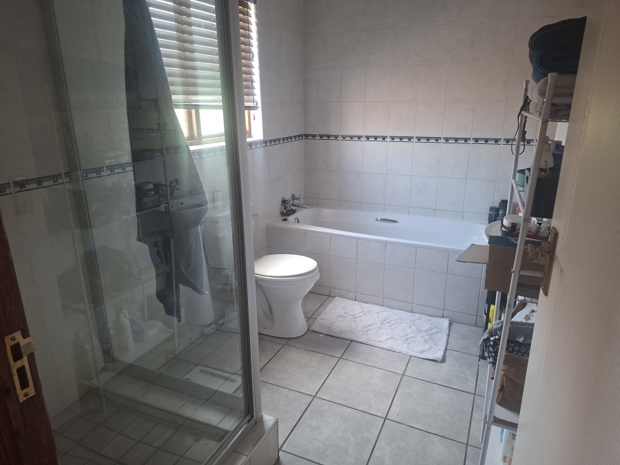 3 Bedroom Property for Sale in Equestria Gauteng