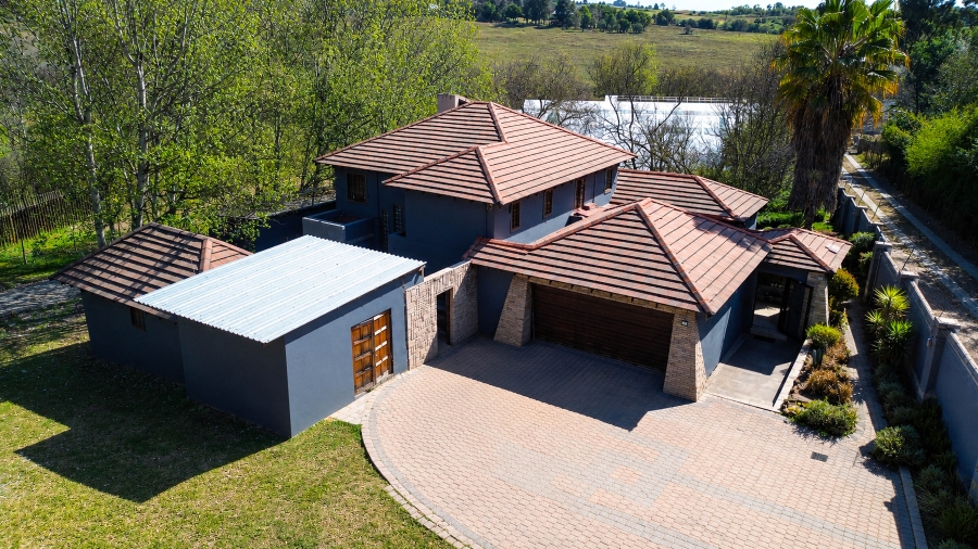 11 Bedroom Property for Sale in Chartwell Gauteng