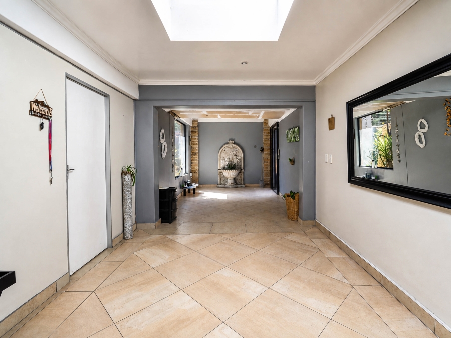 11 Bedroom Property for Sale in Chartwell Gauteng