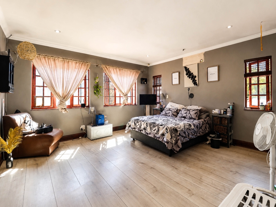 11 Bedroom Property for Sale in Chartwell Gauteng