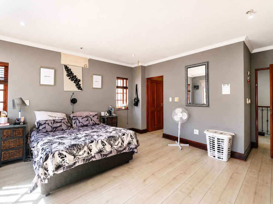 11 Bedroom Property for Sale in Chartwell Gauteng