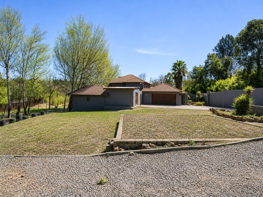 11 Bedroom Property for Sale in Chartwell Gauteng