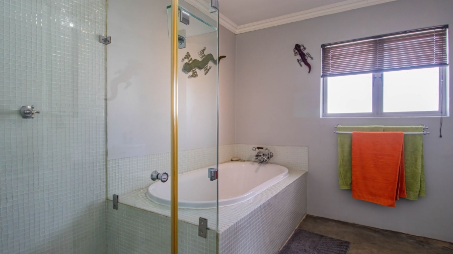 To Let 3 Bedroom Property for Rent in Eldo Lakes Estate Gauteng