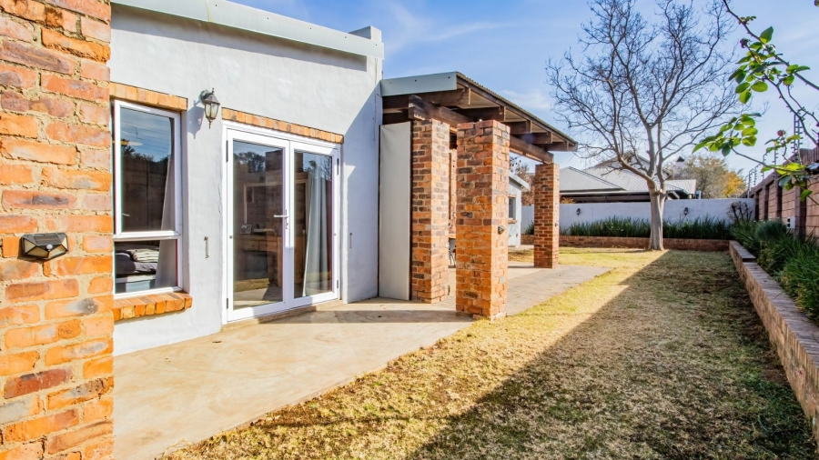 To Let 3 Bedroom Property for Rent in Eldo Lakes Estate Gauteng