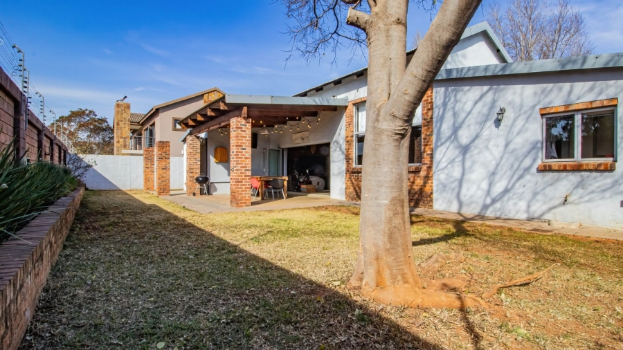 To Let 3 Bedroom Property for Rent in Eldo Lakes Estate Gauteng