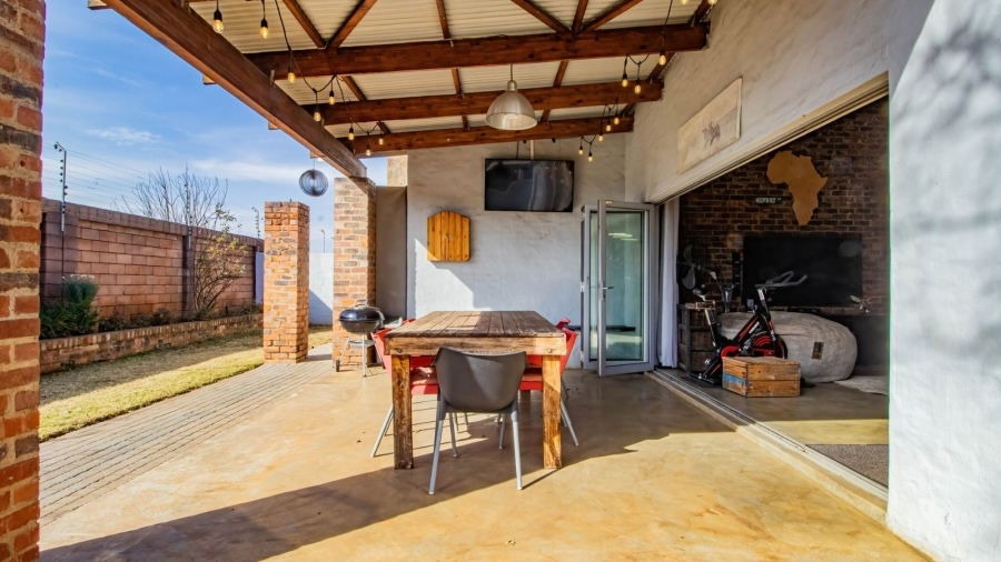 To Let 3 Bedroom Property for Rent in Eldo Lakes Estate Gauteng