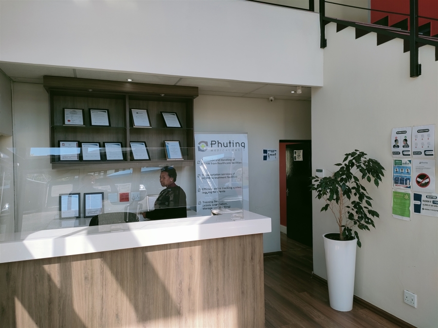 To Let Commercial Property for Rent in North Riding Gauteng