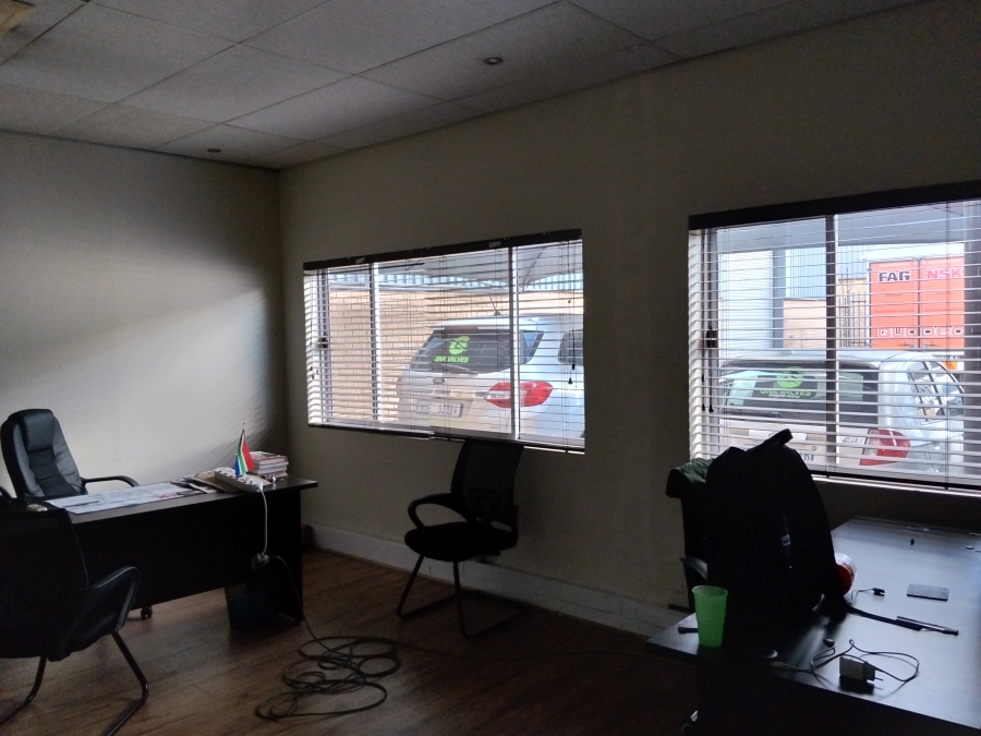 To Let Commercial Property for Rent in North Riding Gauteng