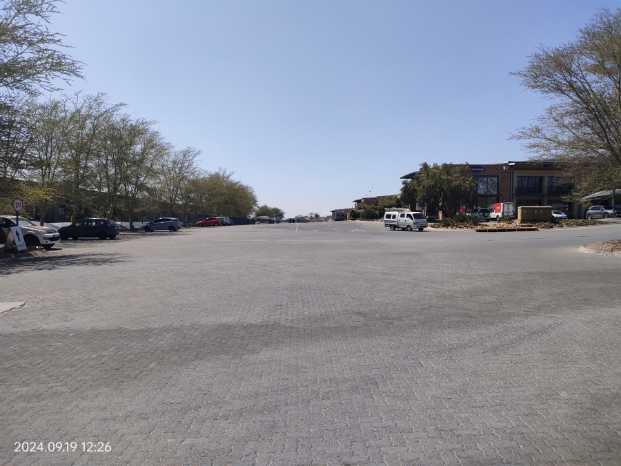 To Let Commercial Property for Rent in North Riding Gauteng
