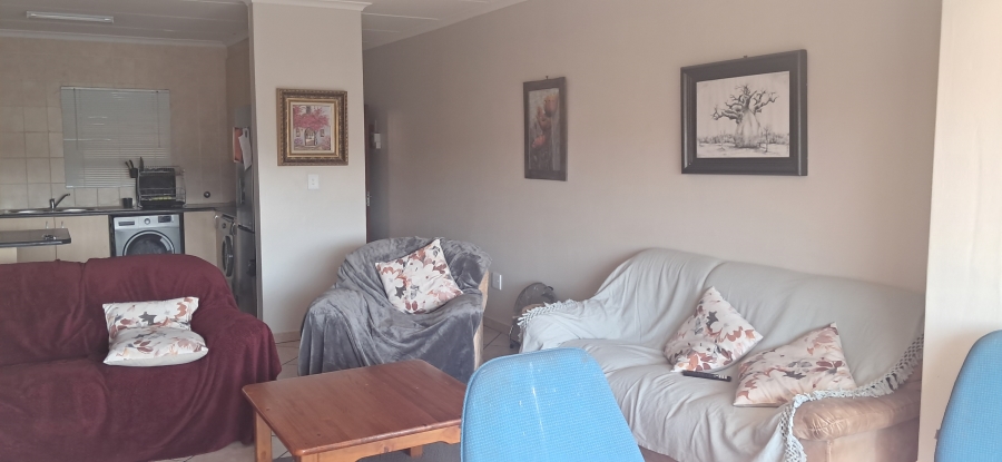 To Let 3 Bedroom Property for Rent in Rangeview Gauteng