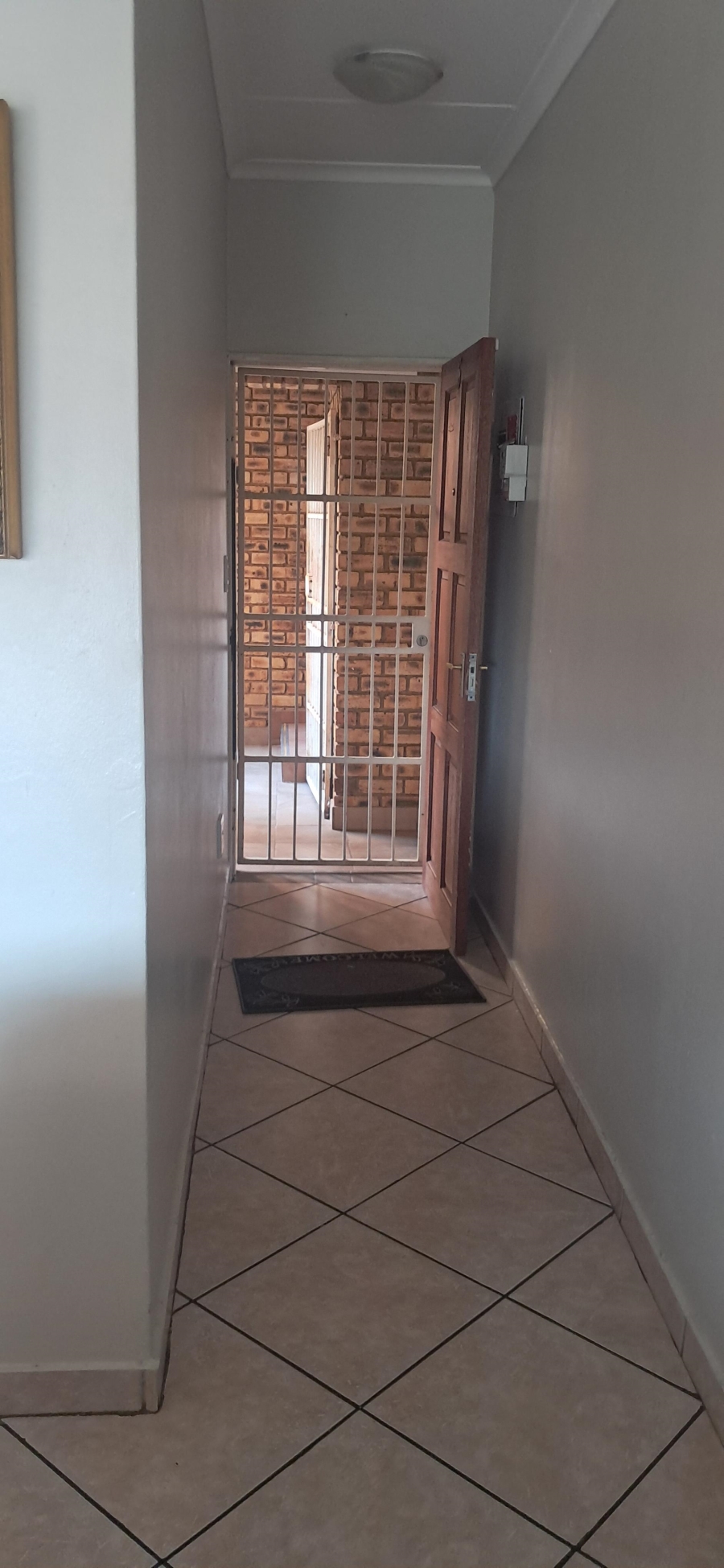 To Let 3 Bedroom Property for Rent in Rangeview Gauteng