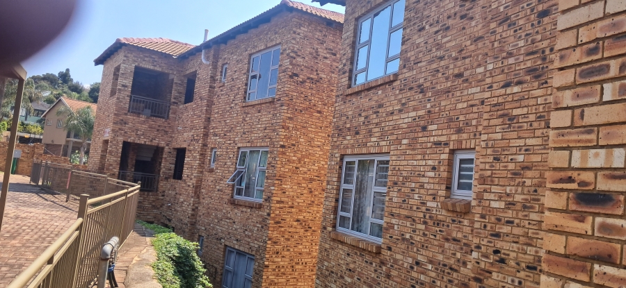 To Let 3 Bedroom Property for Rent in Rangeview Gauteng